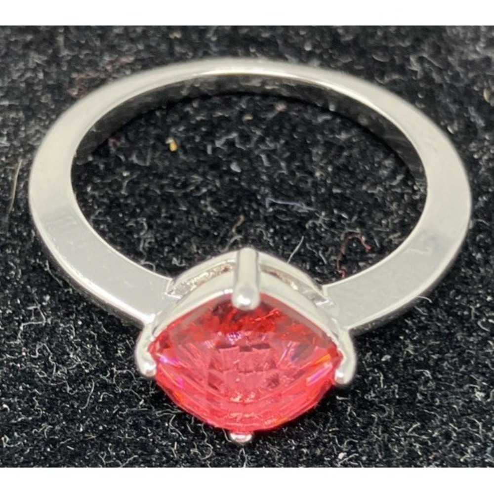 Swarovski Pink Crystal Silver Toned Solitaire Ring Cushion Cut Size 58‎